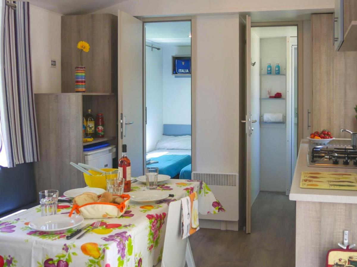 באלאטונפורד Holiday Home Balatontourist Fuered-3 By Interhome מראה חיצוני תמונה